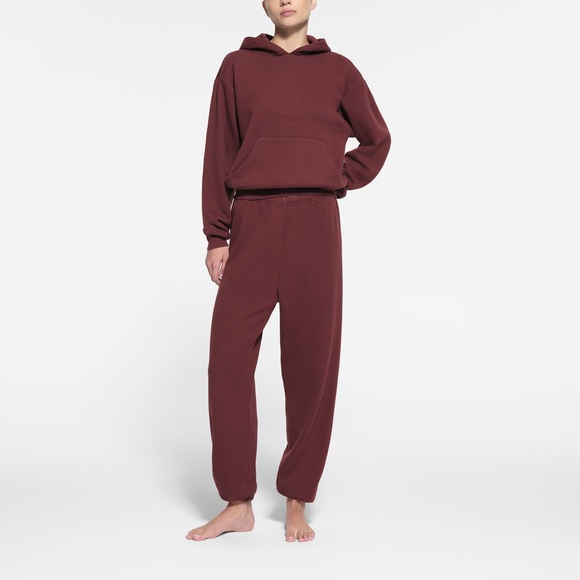 SKIMS Pants - ♥️SKIMS COTTON FLEECE JOGGERS IN OXBLOOD M